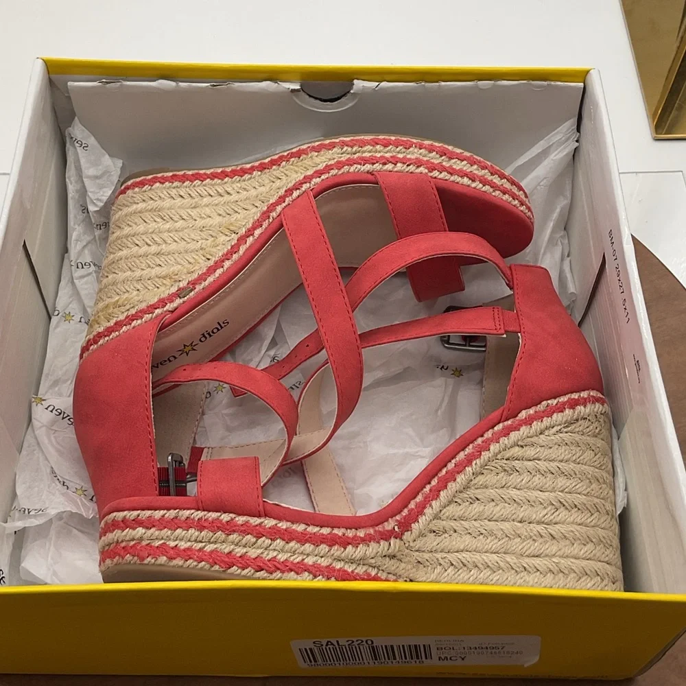 NWT Seven Dials Womens Berlina Espadrille Wedge Sandal Red‎ size 7.5 M